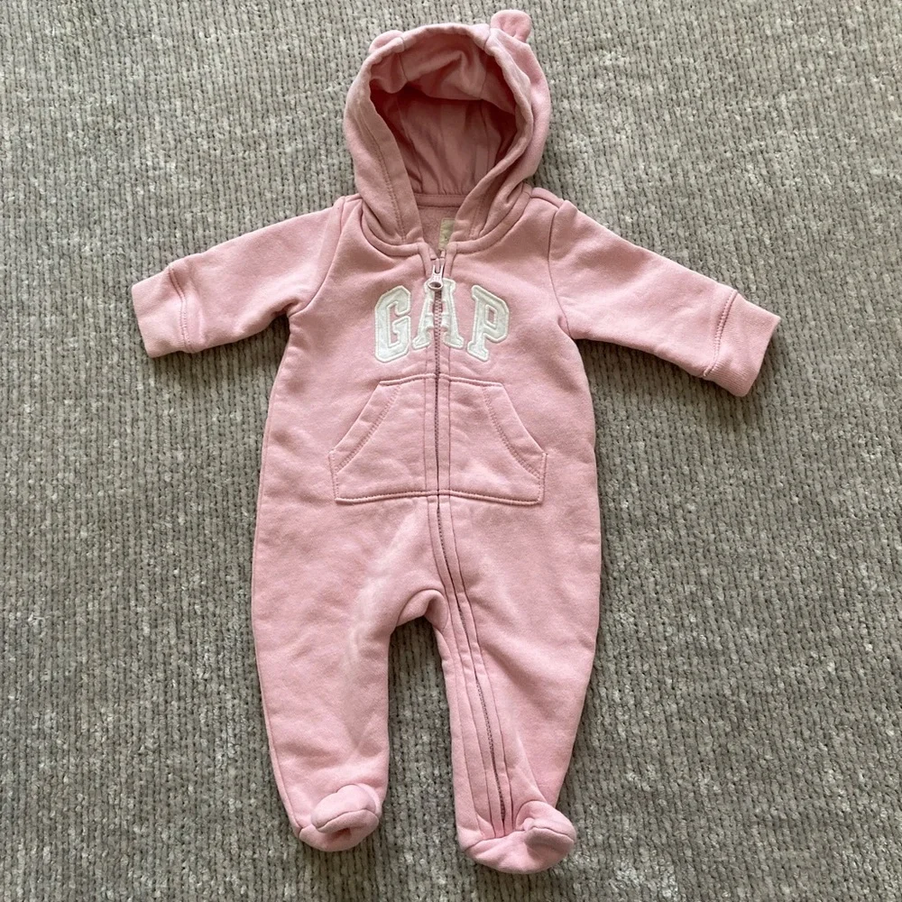 GAP Baby Pink Logo Footed Hoodie Jumpsuit Newborn Bear Ears Zip Up‎